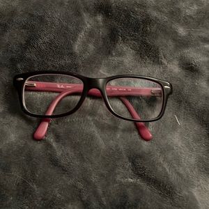 Childrens ray ban glasses for prescription purposes in excellent condition